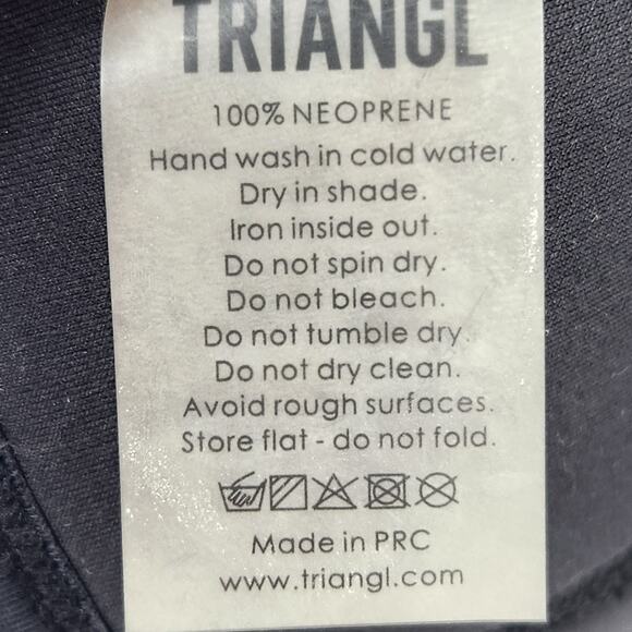 Triangl Black & White Lined Mesh Swimwear Bikini Top Women's XS - Picture 3 of 8